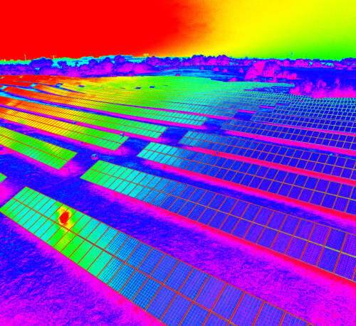 DCIM100MEDIADJI_0151.JPGThermographic aerial view of a photovoltaic park - solar field